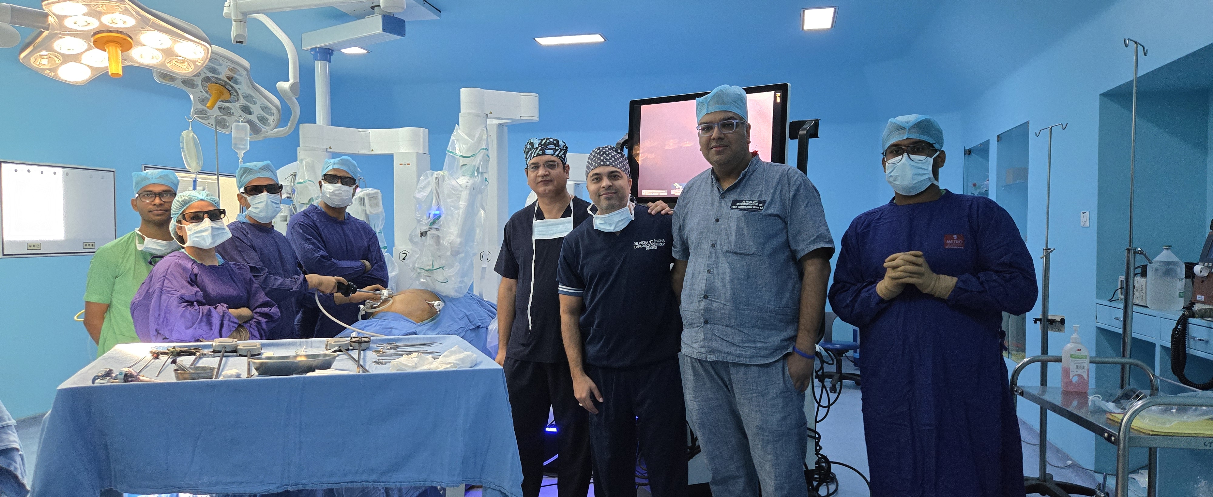 Robotic surgery console